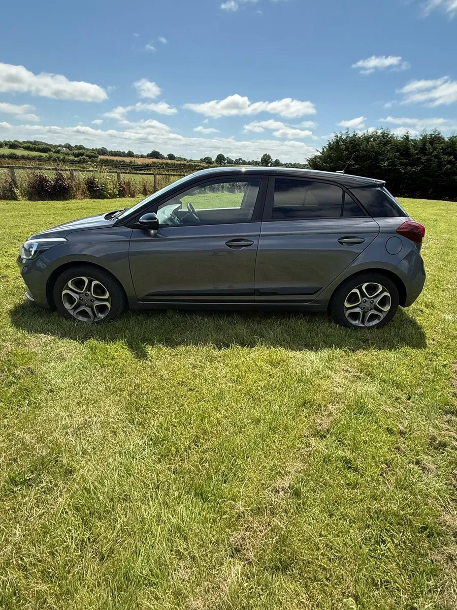 Hyundai I20 Deluxe Plus - Image 3