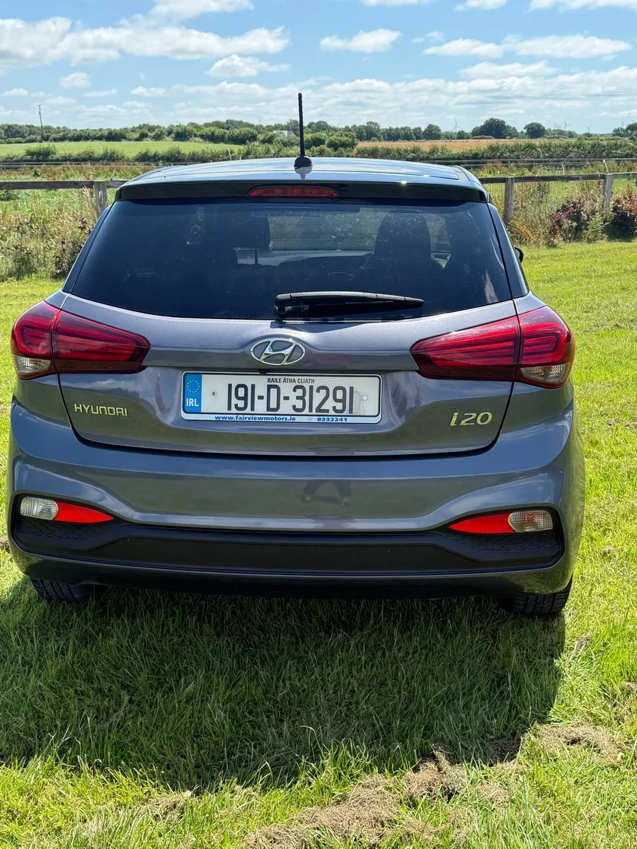 Hyundai I20 Deluxe Plus - Image 4
