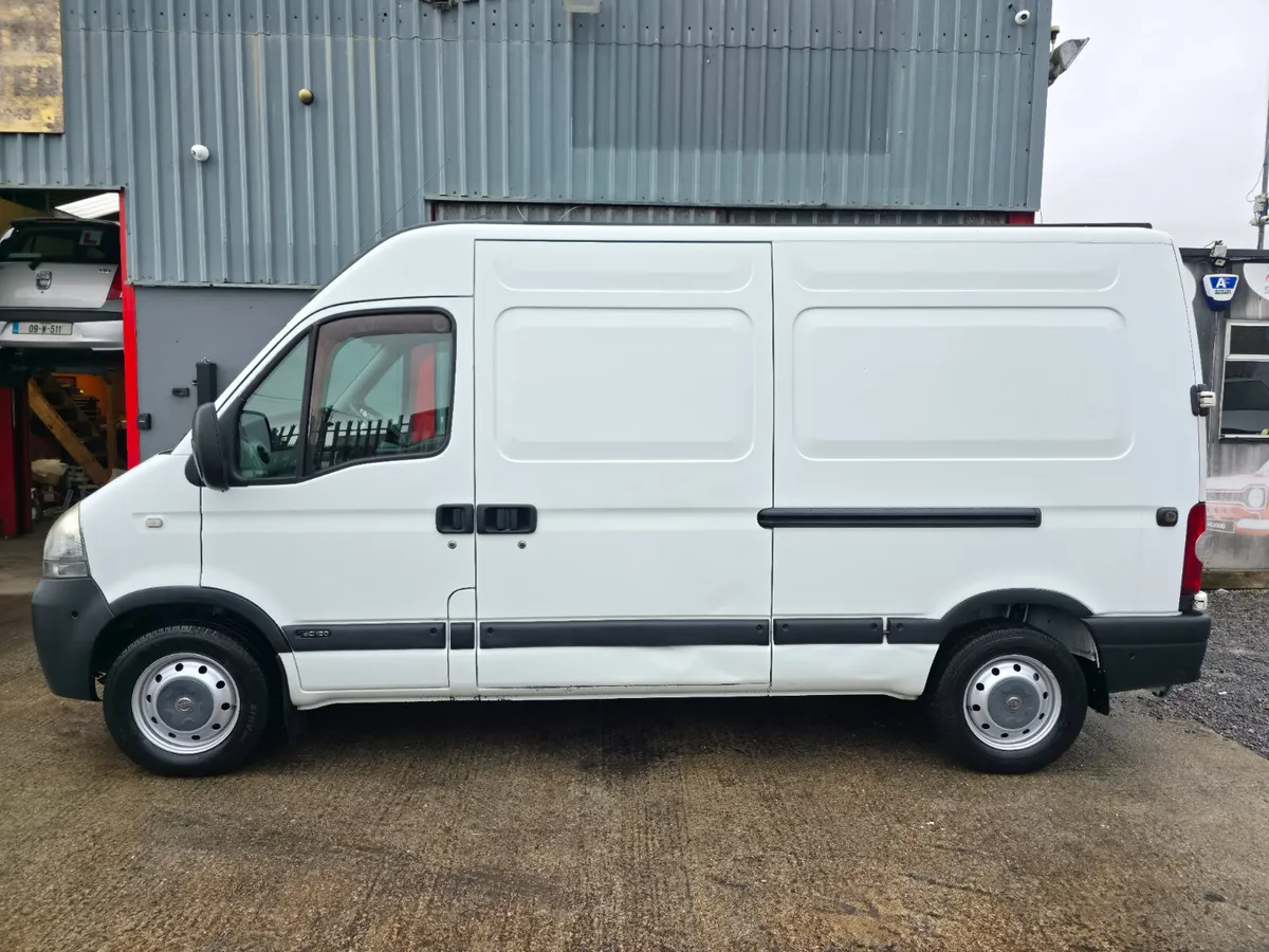 2008 Nissan Interstar Campervan **DOE 10-25** - Image 2