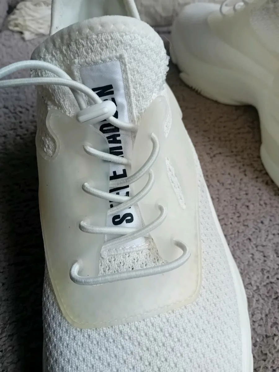 Steve Madden Trainers. - Image 1