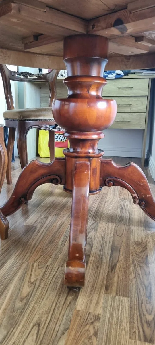 Antique rosewood dining table and chairs - Image 1