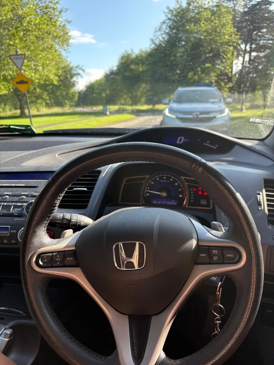 Honda Civic 2009 - Image 3