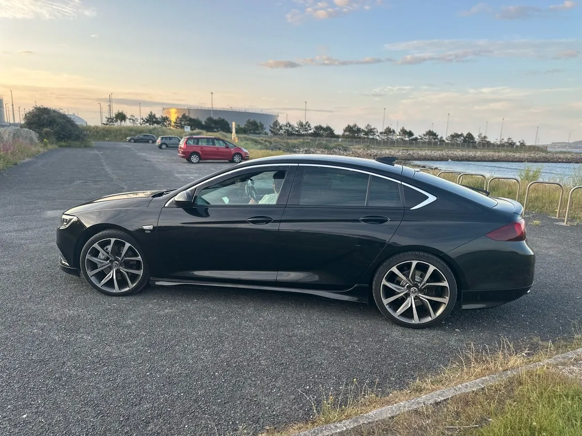 2018 Vauxhall Insignia Elite Nav 250BHP 1 of Kind - Image 4