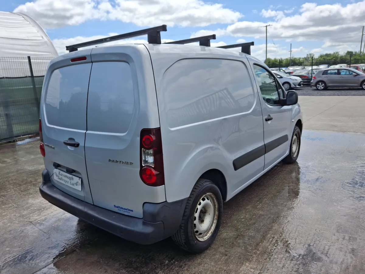 2017 Peugeot Partner - Image 4