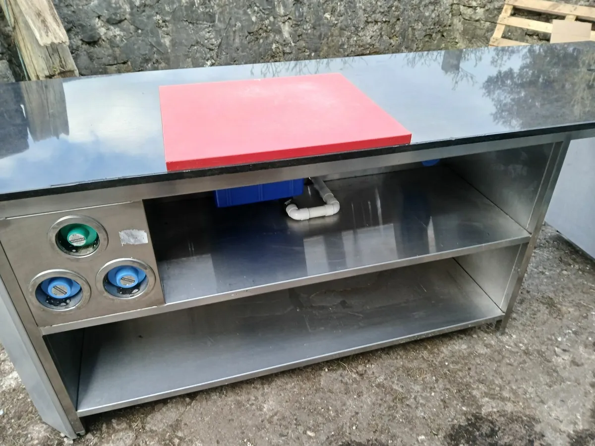 Work bench unit ...complete delivered - Image 2