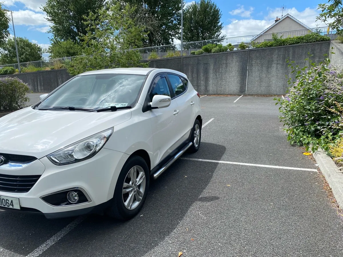 Car - Image 3