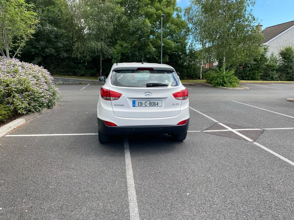 Car - Image 4