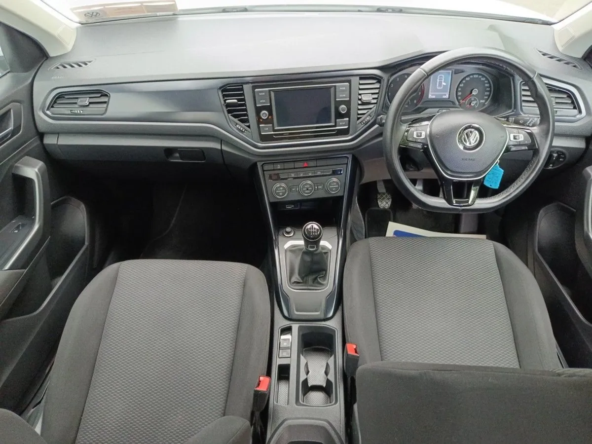Volkswagen T-Roc 1.0 TSI 115bhp T-roc - Image 4