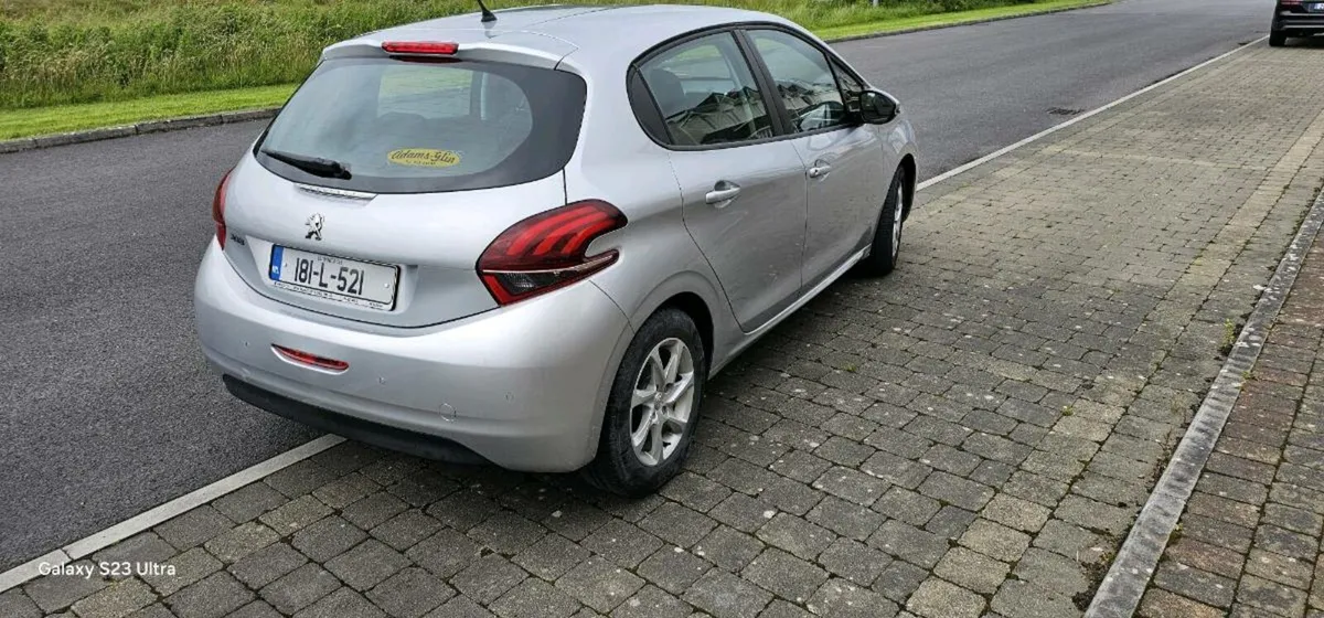 181 peugeot 206 1.2 petrol only 10k miles. - Image 3