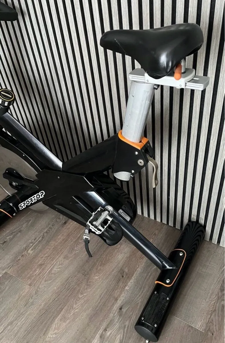 Sportop cb8500 / 30KG flywheel spin bike - Image 3
