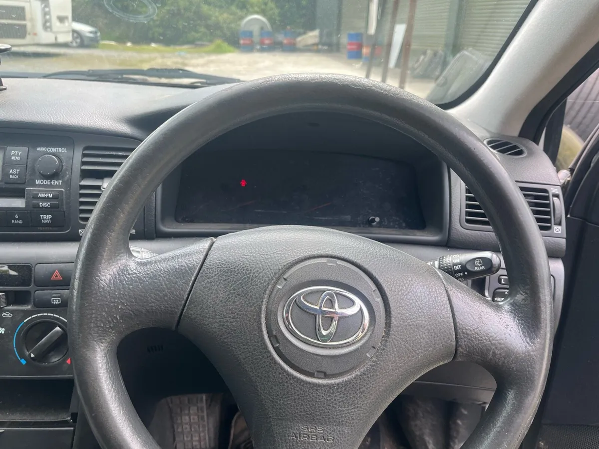Toyota Corolla 1.4 Breaking - Image 4