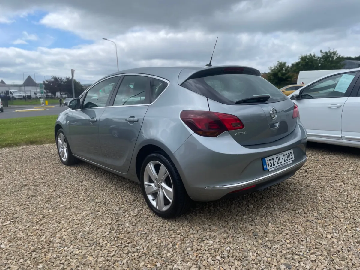 2013 Vauxhall Astra - Image 3