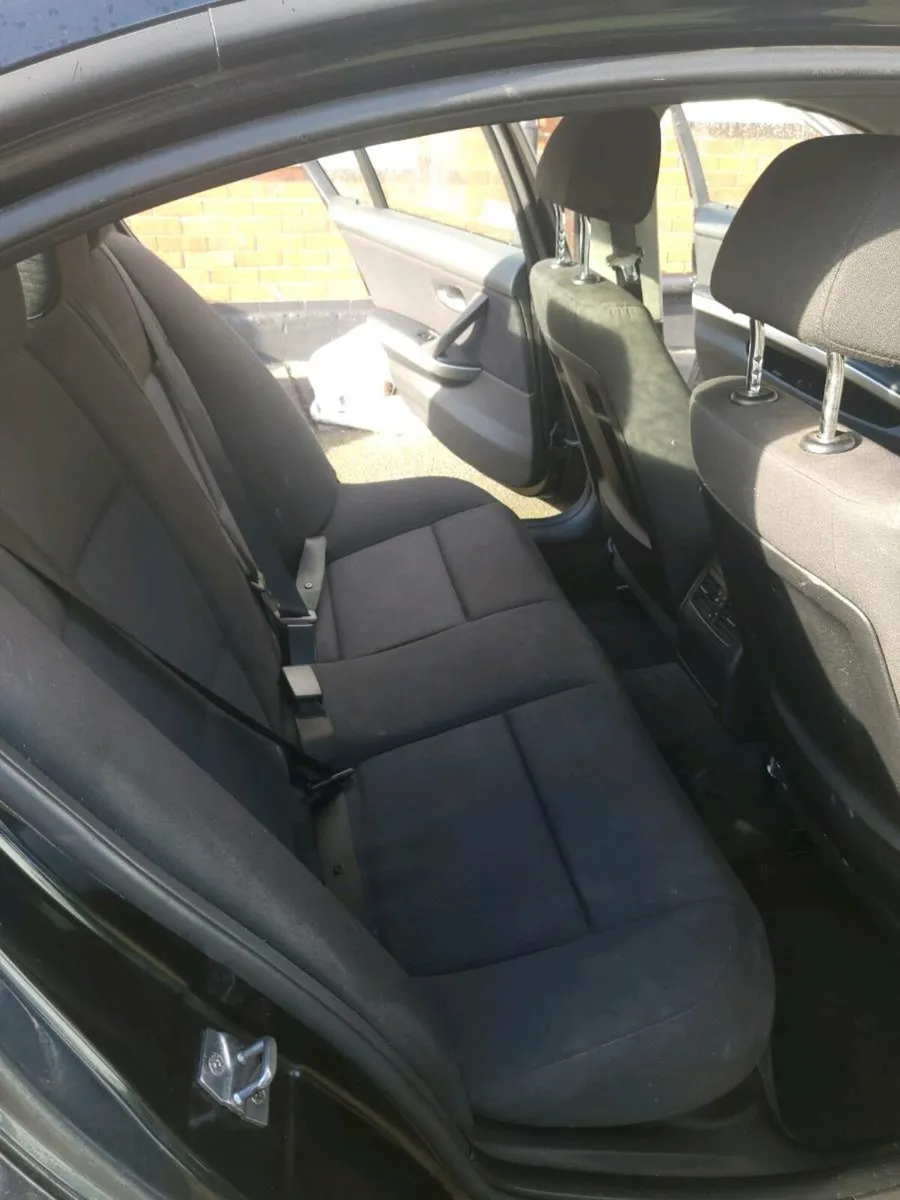 BMW 320d 3 series 2010 - Image 4