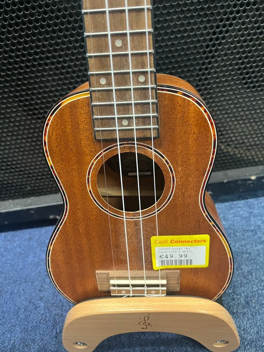 Laka Vus40 Ukelele - Image 2