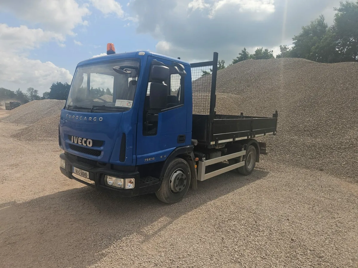 2014 Iveco Tipper 75E 160 - Image 2