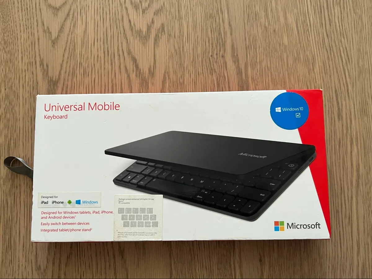 Microsoft Universal Wired Keyboard - Image 4