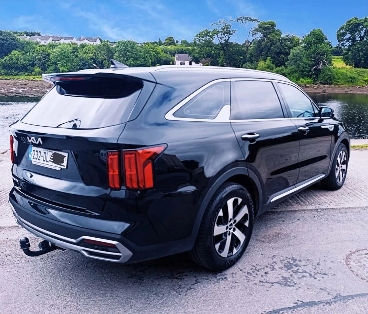 KIA SORENTO 232 K3 DIESEL 5 SEATS LOW KM - Image 4