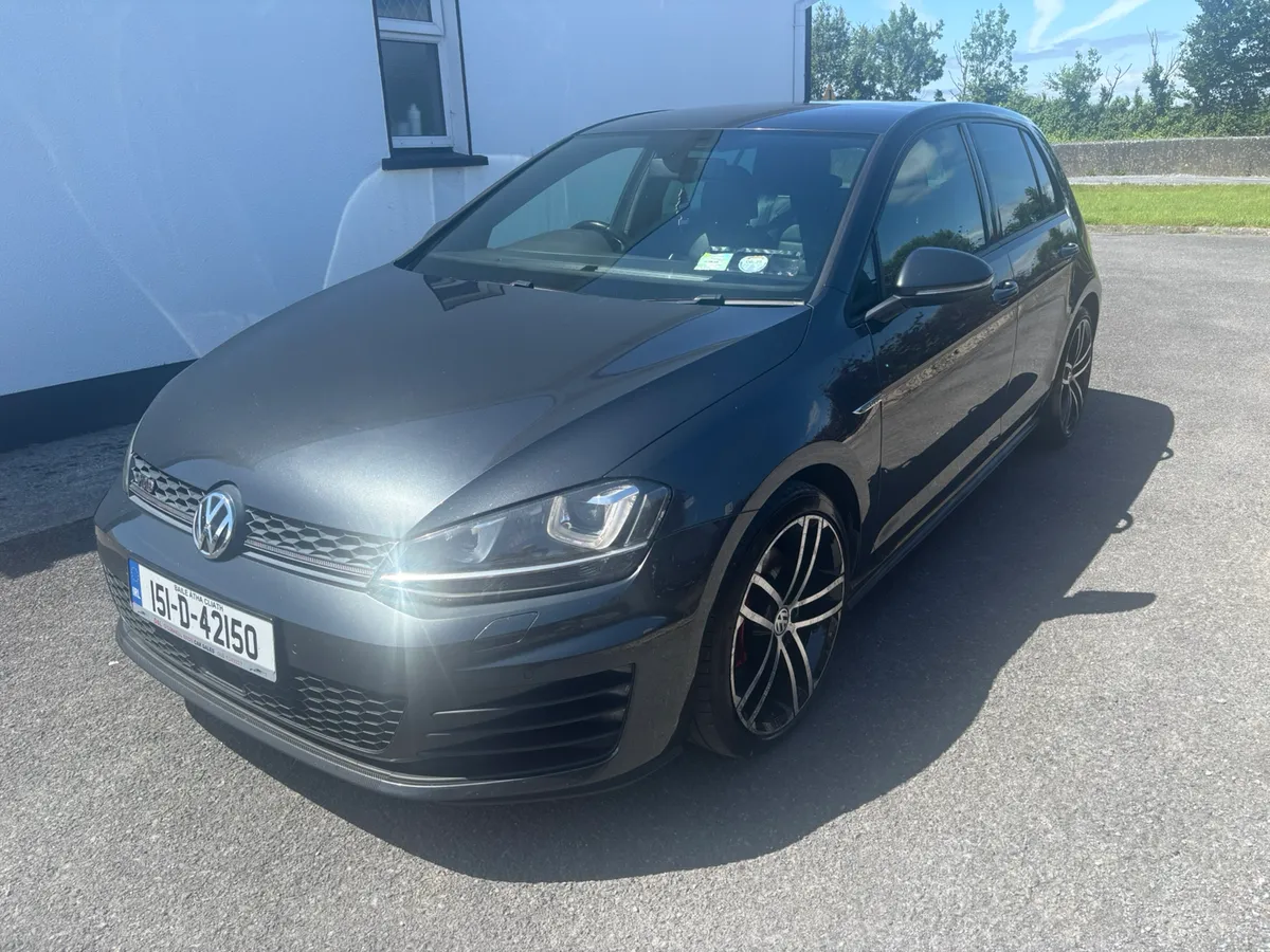 2015 VOLKSWAGEN GOLF 2.0L GTD - Image 4