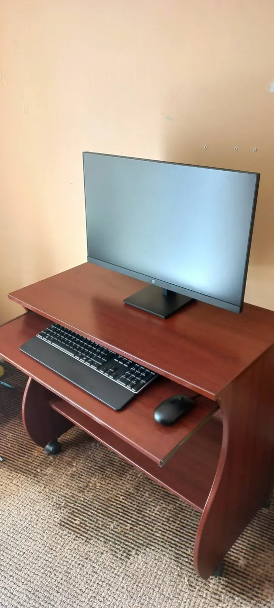 Computer Monitor HP 27 inch - Image 1