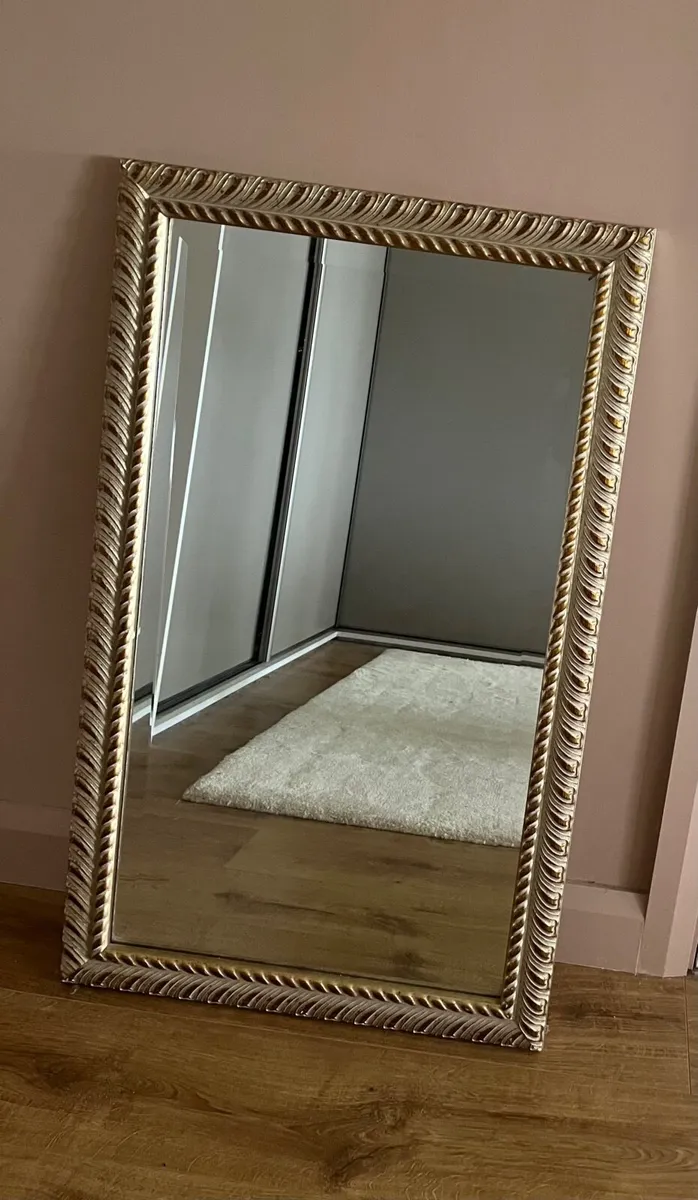 Lovely Mirror 60cm x 100cm
