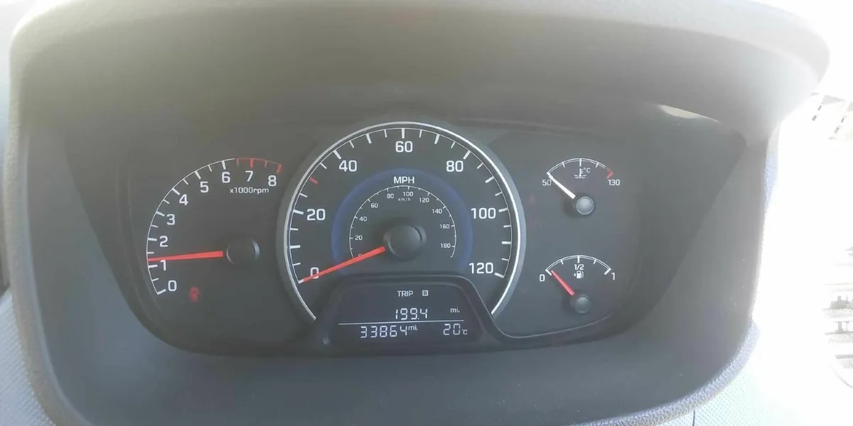 Hyundai i10 2014 - Image 2