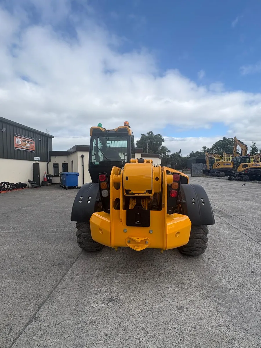 2021 JCB 540V140 Telehandler - Image 4