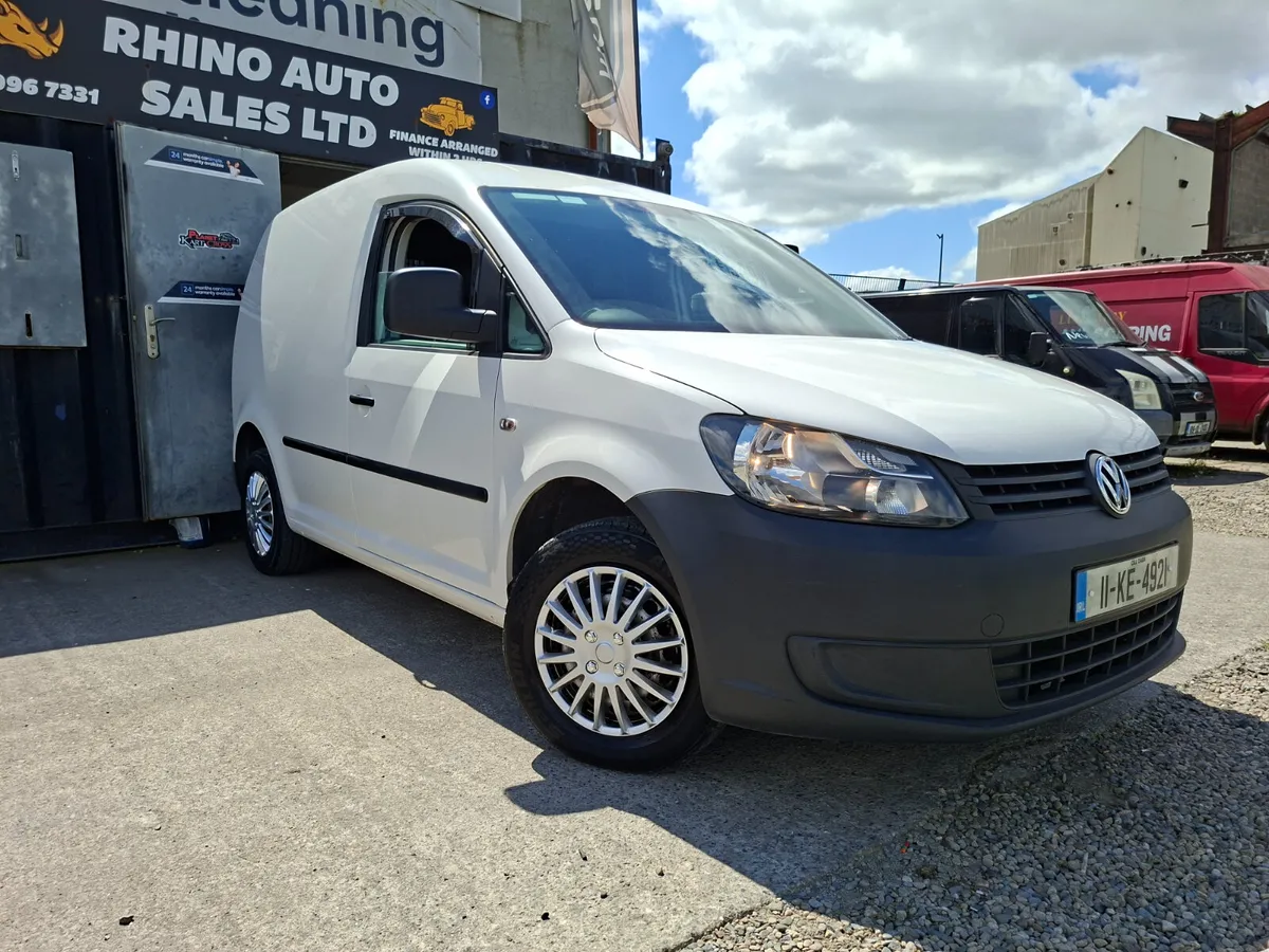 🦏 Volkswagen Caddy 2011.spotless 🦏 - Image 1