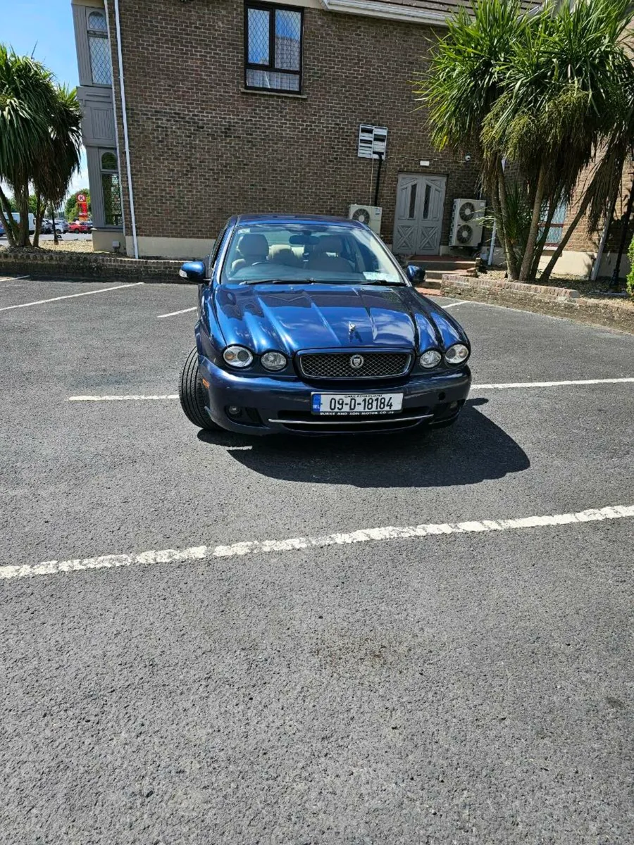 Jaguar X type - Image 2