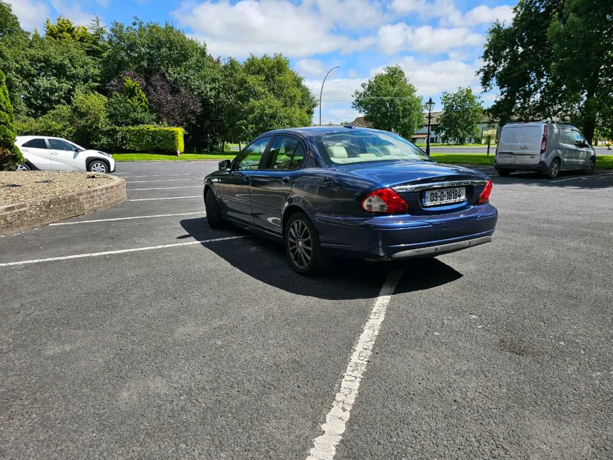 Jaguar X type - Image 4