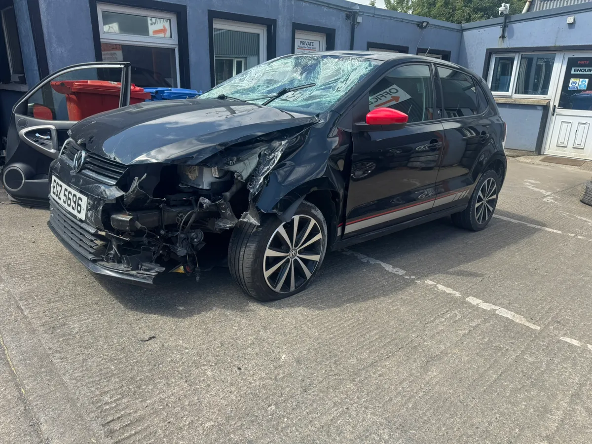 Breaking 2017 Volkswagen polo beats - Image 2