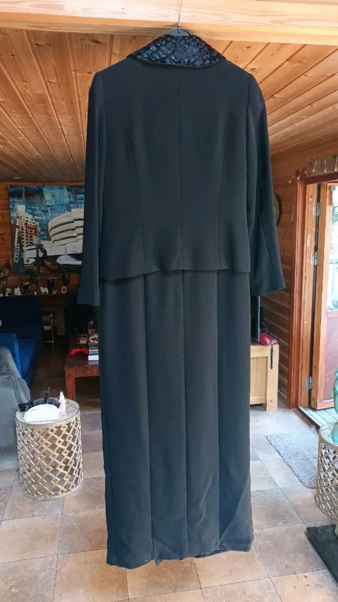 Ladies dress and jacket, Elinette, D18 post 6e - Image 4