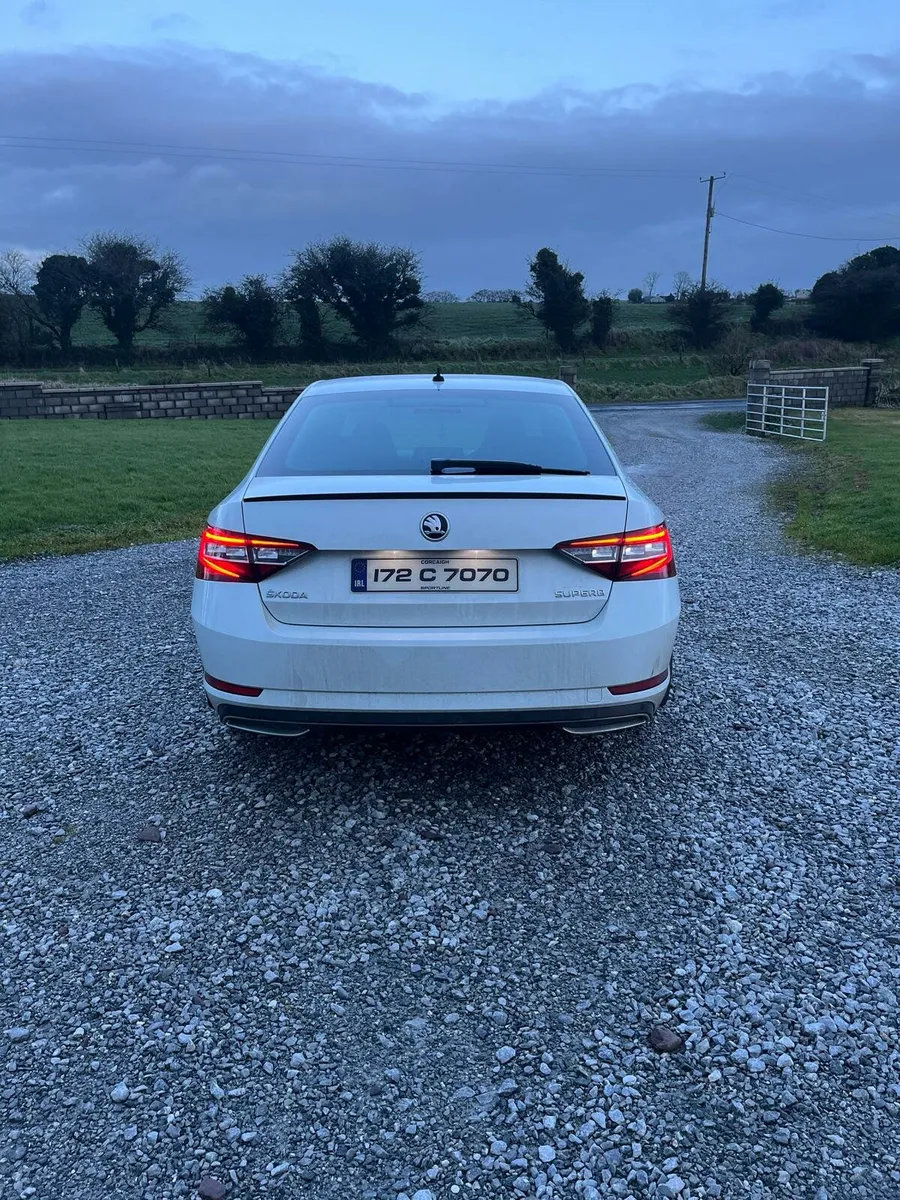 Skoda superb Sportline - Image 2