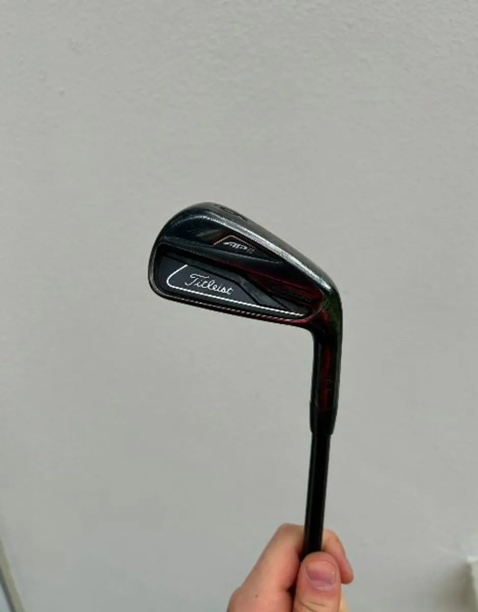 Titleist 718 AP2 Limited ed Black - Image 1
