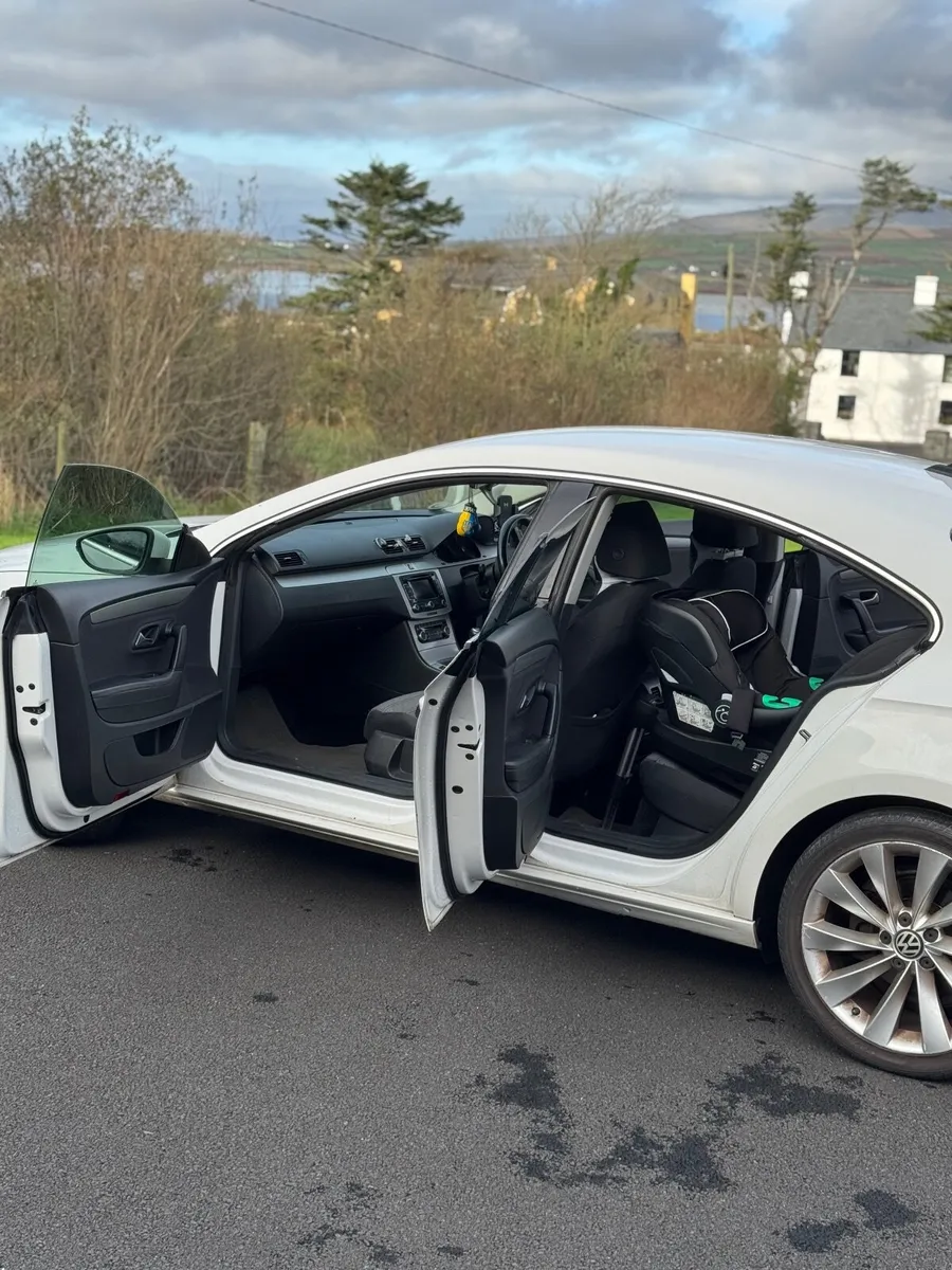 Volkswagen CC 2010 - Image 1