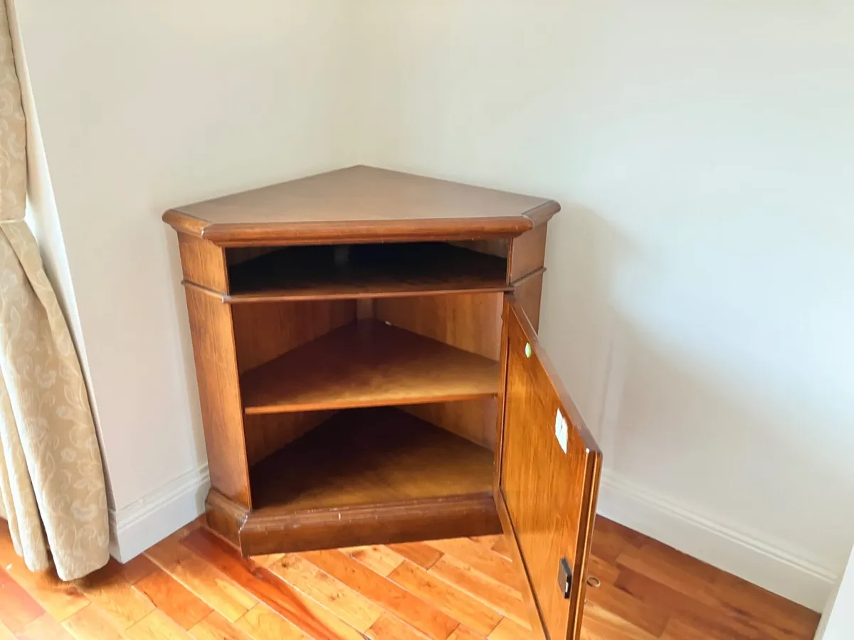 TV Cabinet - Image 2