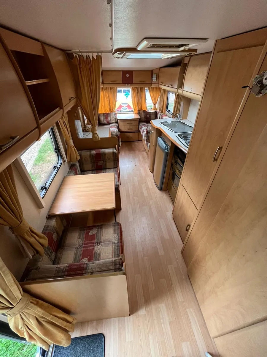 Bailey pageant 6 berth fixed bunkbeds - Image 3