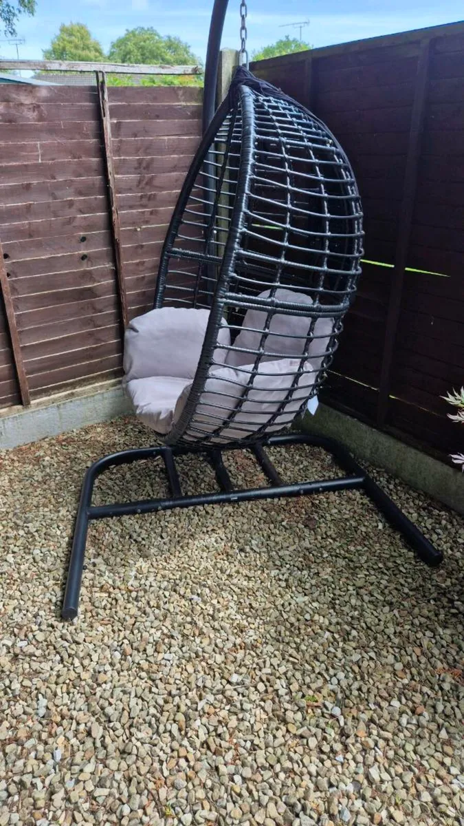 Hanging Garden Chair - Image 4