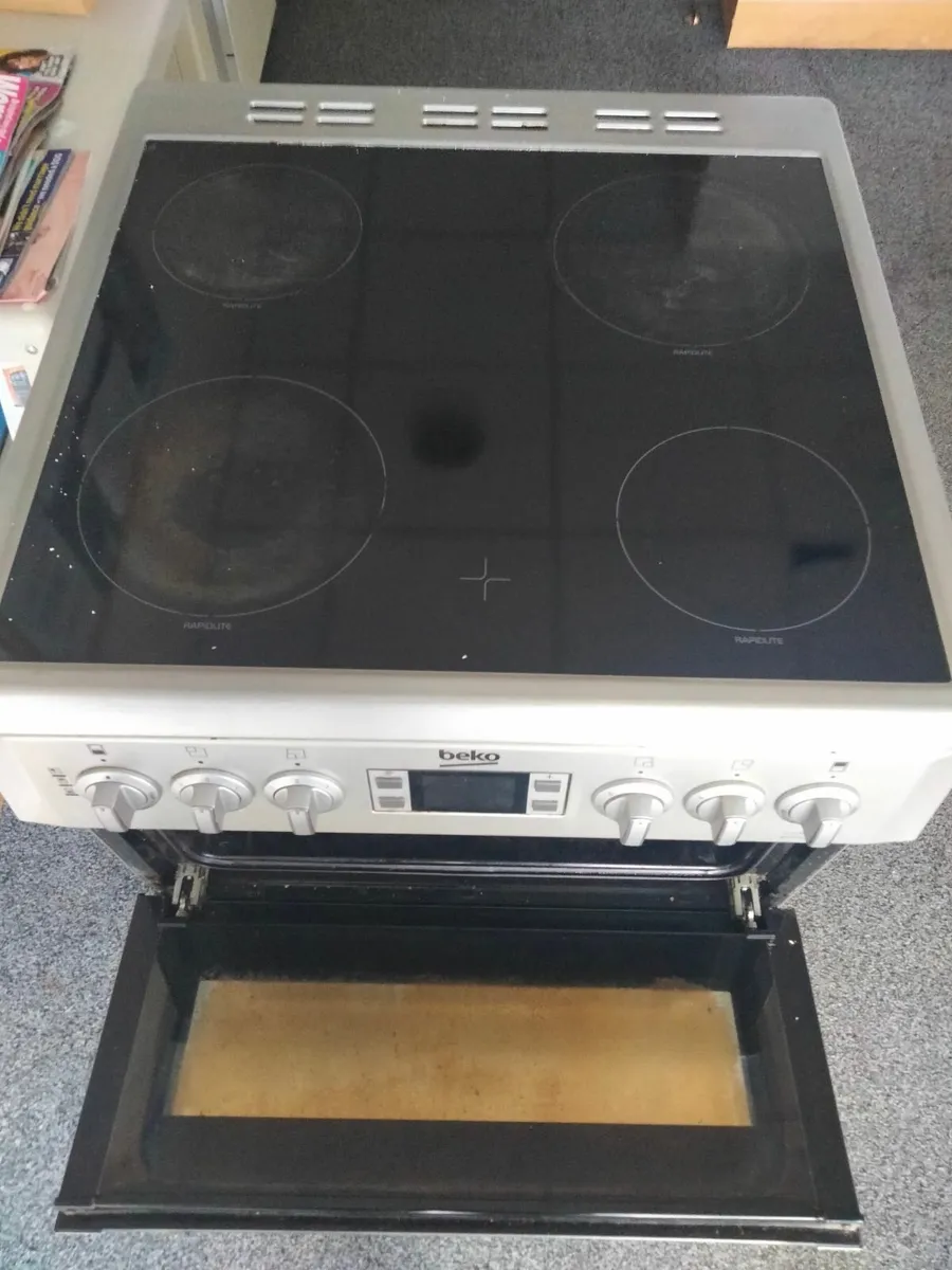 Beko electric cooker - Image 2