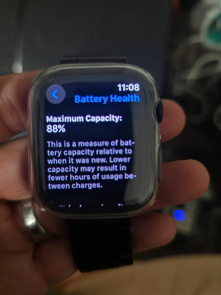 Apple Watch 8 45mm Midnight Black - Image 3