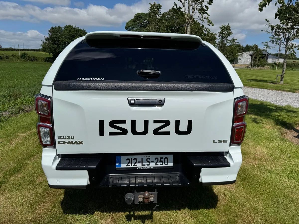 Isuzu D-Max 2021 - Image 2