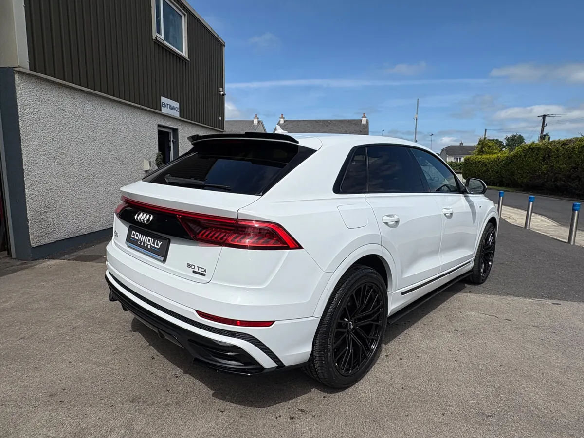 Audi Q8 3.0TDI 50 286HP Quattro S Line - Image 3