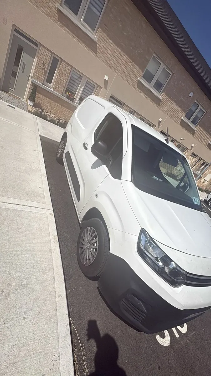 Citroen Berlingo 2021 - Image 4