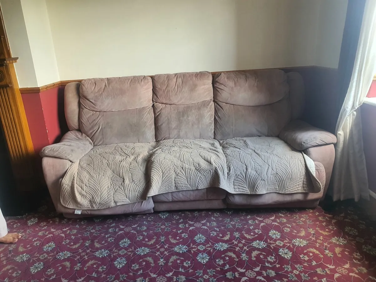 3 + 3 seater recliner sofa - Image 2