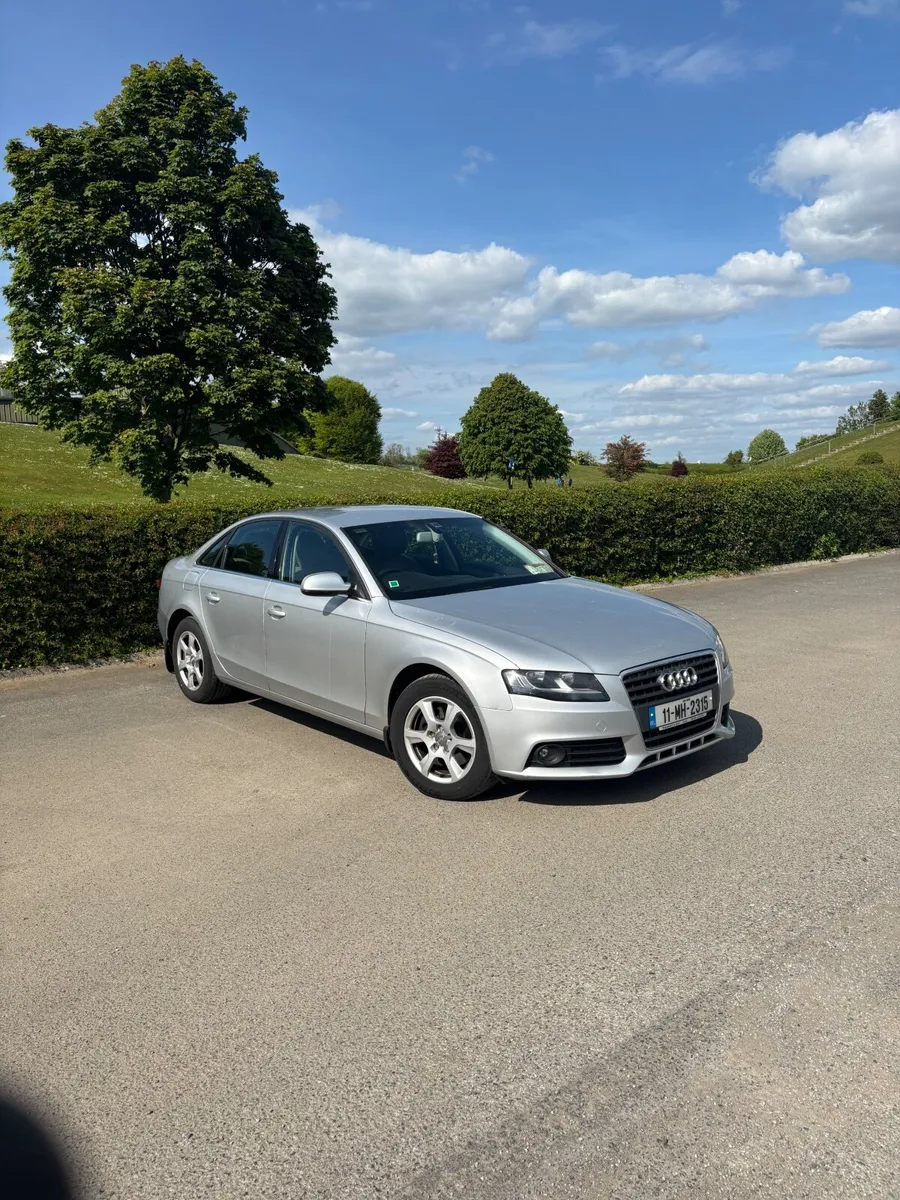 Audi A4 2011 - Image 1