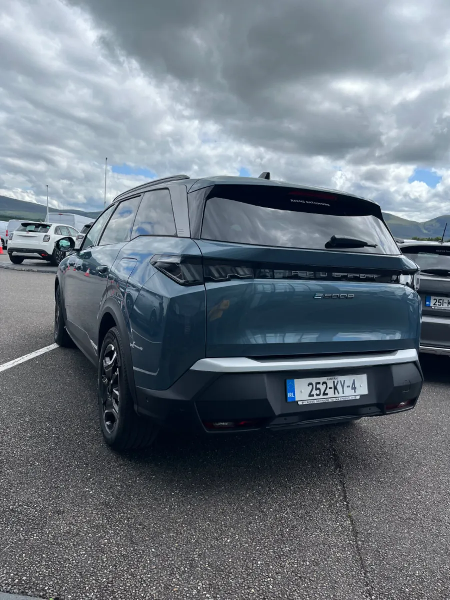 Peugeot 5008 2025 - Image 4