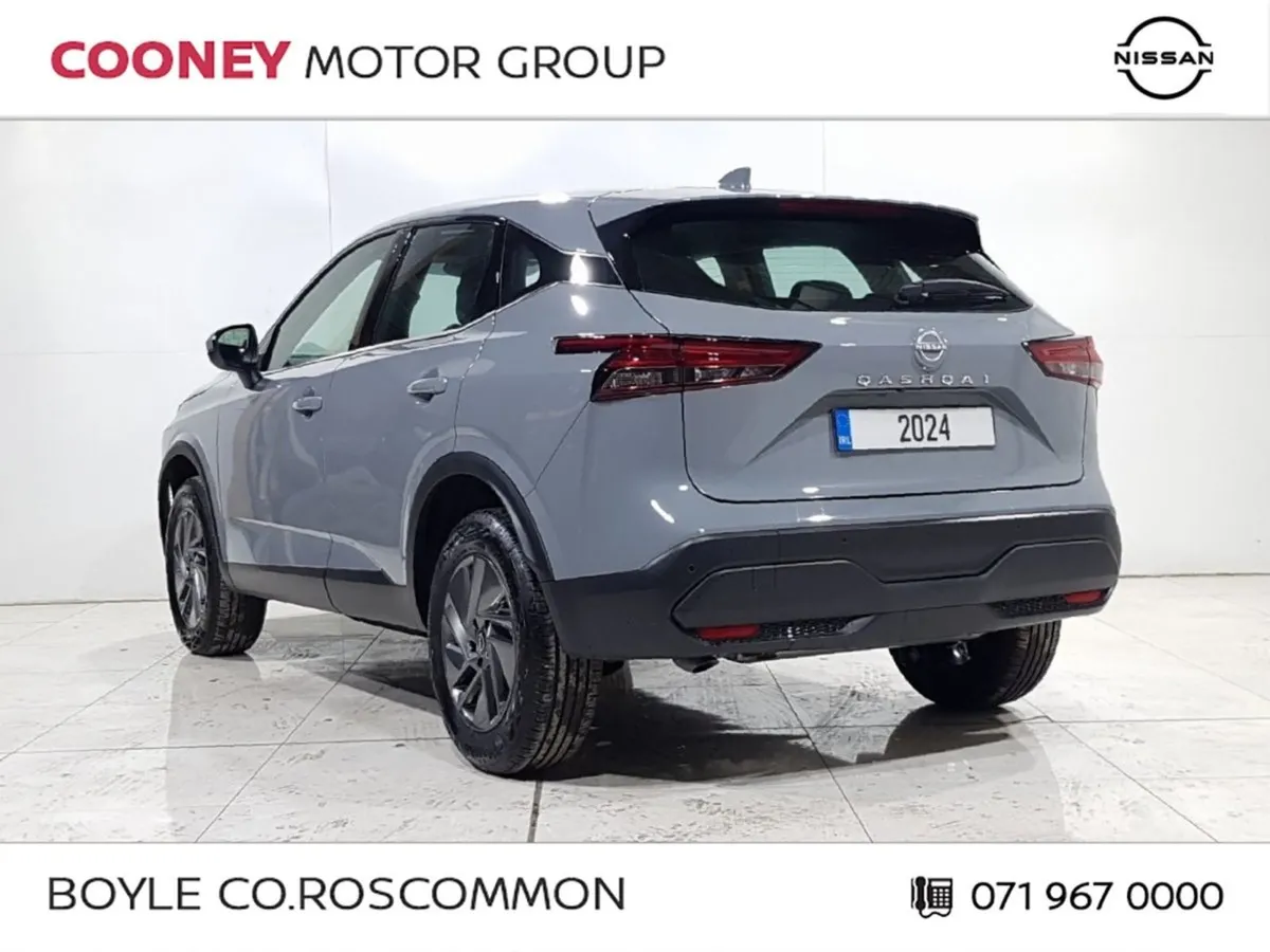 Nissan QASHQAI 1.3 PET Mild Hybrid SV Clearness M - Image 4