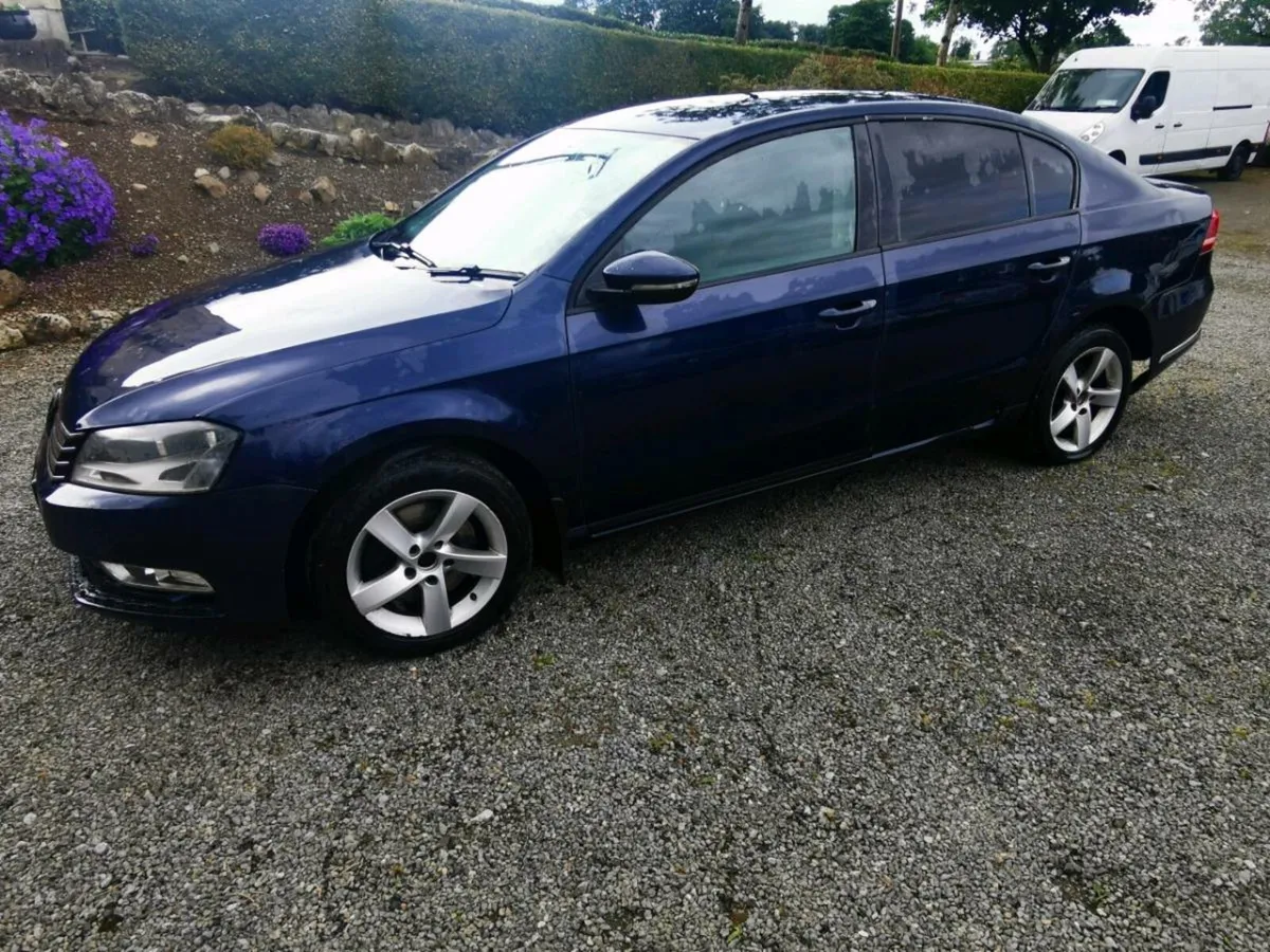 131 VW PASSAT 1.6 TDI - Image 1