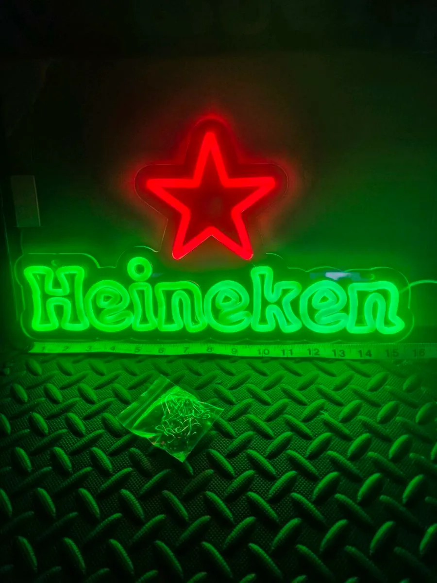 Heineken lager beer electric neon bar mancave sign - Image 1
