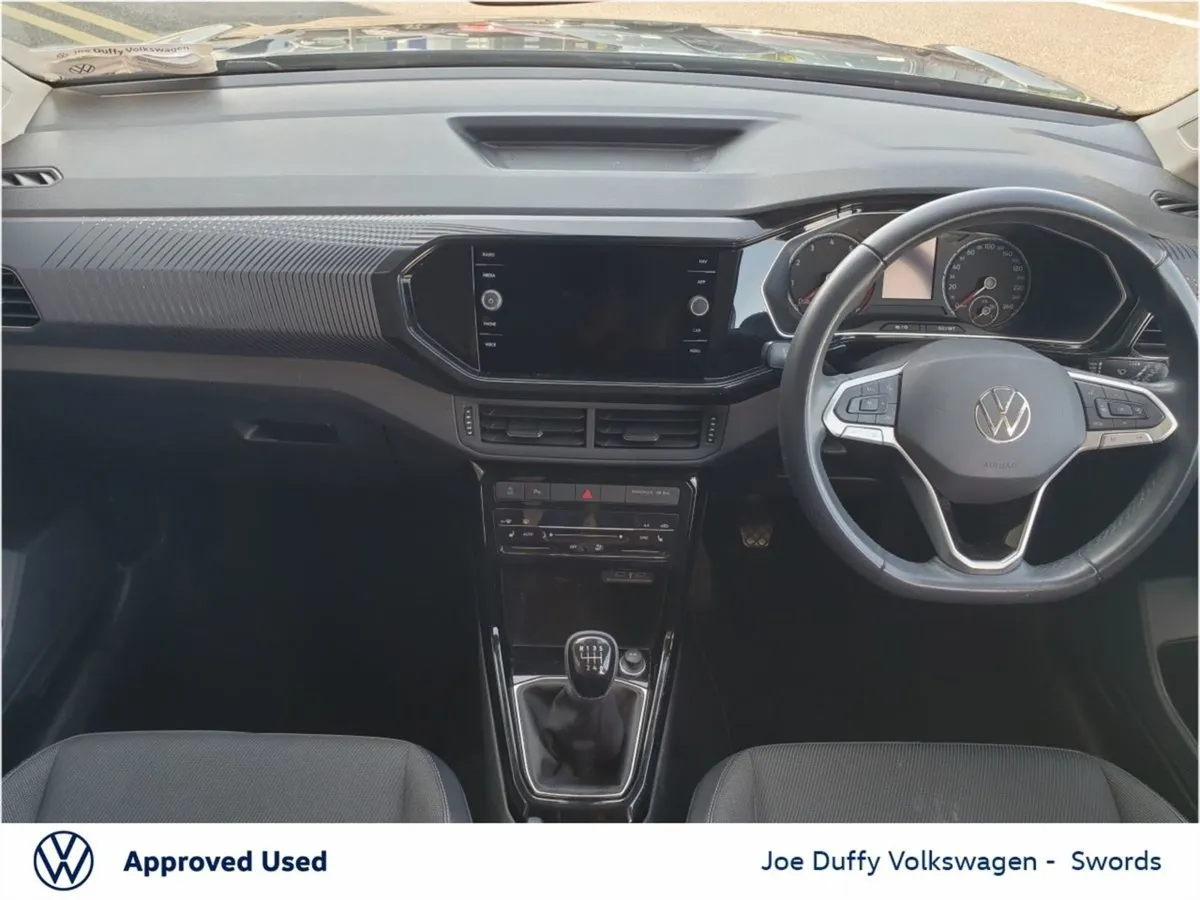 Volkswagen T-Cross R-line 1.0 TSI 110HP - Image 3