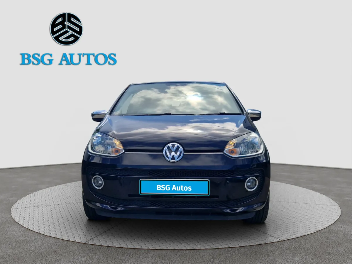 2014 VOLKSWAGEN UP 1.0 PETROL AUTOMATIC - Image 1
